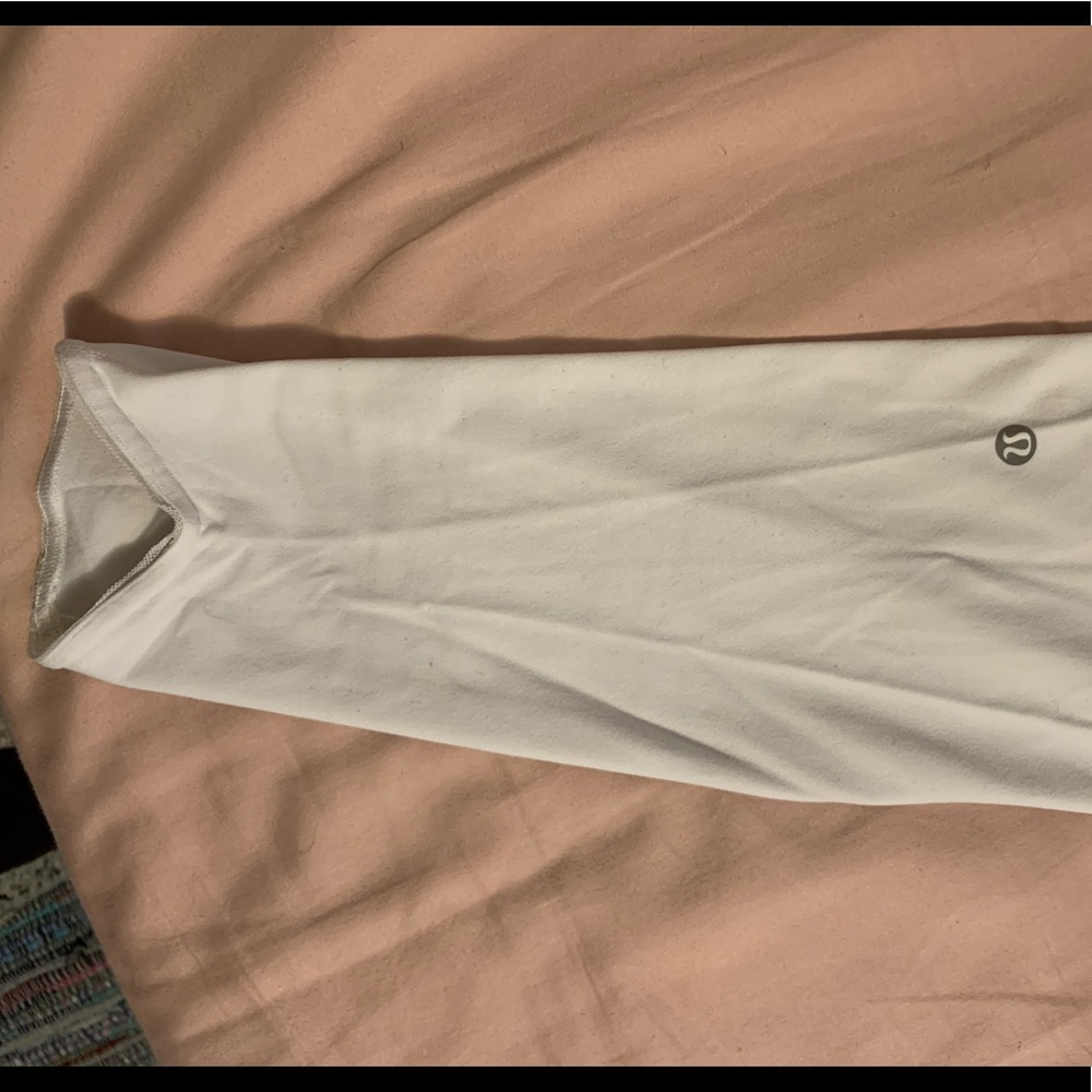 White lululemon crop leggings - Picture 4 of 4
